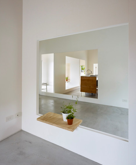 House in Amagi by Atelier Cube