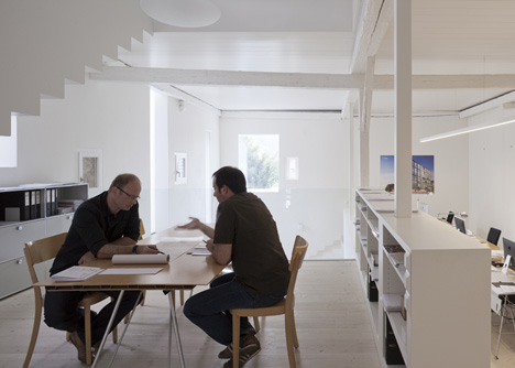 Kirchplatz Office and Residence by Oppenheim and Huesler Architekten Kirchplatz Office and Residence by Oppenheim and Huesler Architekten