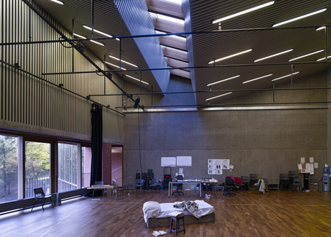 Lyric Theatre by O'Donnell + Tuomey Lyric Theatre by O'Donnell + Tuomey