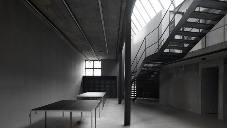 NH Office Building by General Design