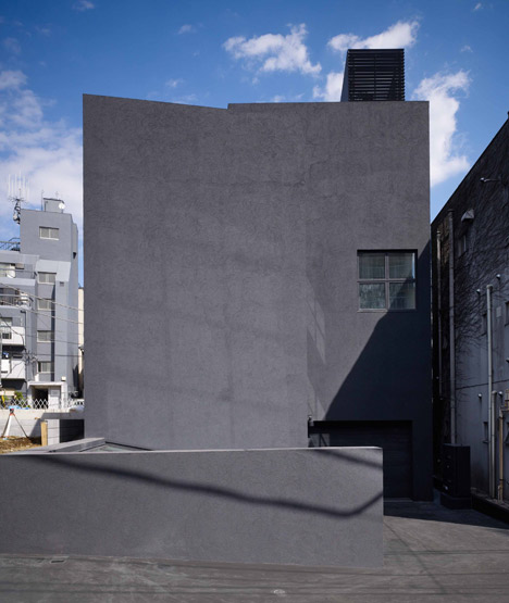 NH Office Building by General Design NH Office Building by General Design