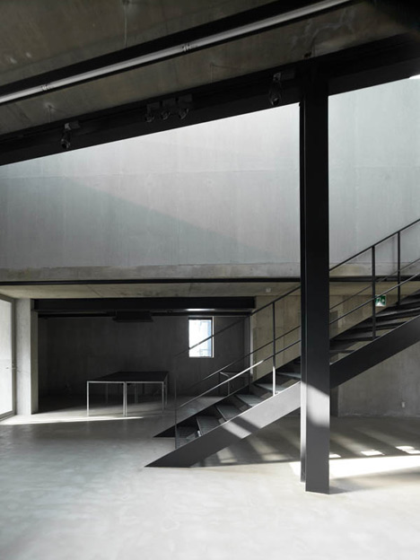 NH Office Building by General Design NH Office Building by General Design
