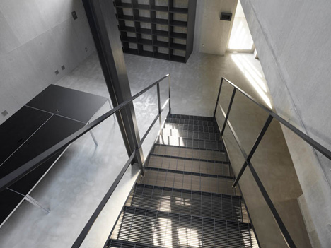 NH Office Building by General Design NH Office Building by General Design