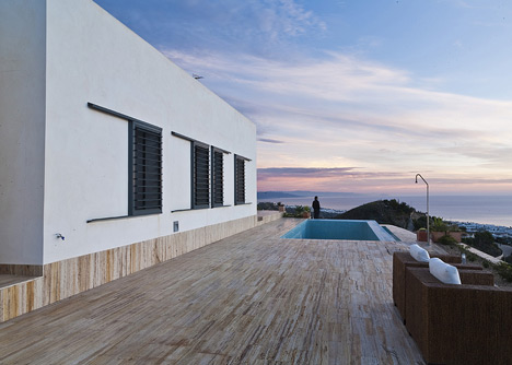 AA House by MVN Architects