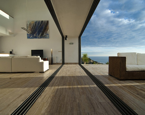 AA House by MVN Architects