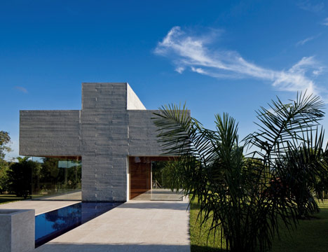 All Saints Chapel by Gustavo Penna All Saints Chapel by Gustavo Penna