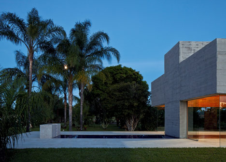 All Saints Chapel by Gustavo Penna All Saints Chapel by Gustavo Penna