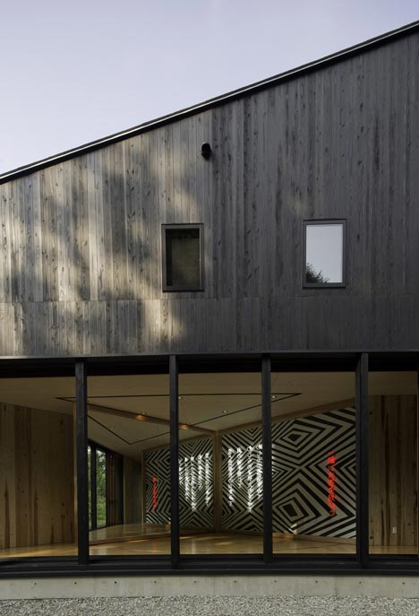 Australia House Gallery and Studio by Andrew Burns Australia House Gallery and Studio by Andrew Burns