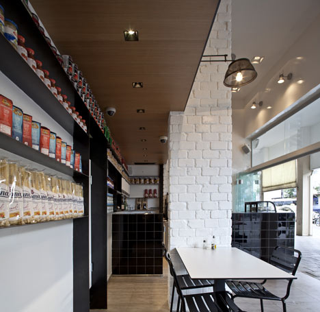 Avanti by Studio Opa Avanti by Studio Opa