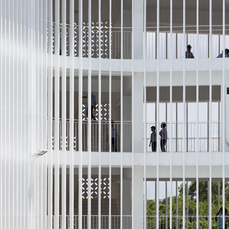 Binh Duong School by Vo Trong Nghia