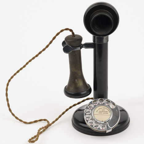 Design Museum Collection App: telephones