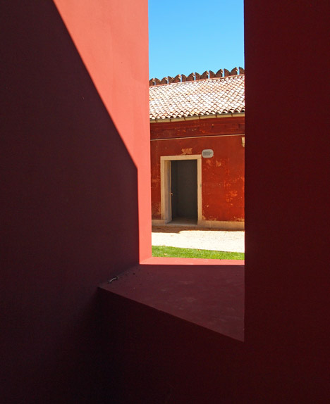 Giardino delle Vergini Installations by Álvaro Siza and Eduardo Souto de Moura Giardino delle Vergini Installations by Álvaro Siza and Eduardo Souto de Moura