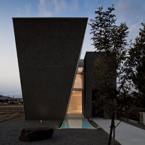 Ginan House by Keitaro Muto Architects