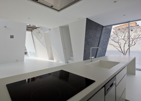 Ginan House by Keitaro Muto Architects Ginan House by Keitaro Muto Architects