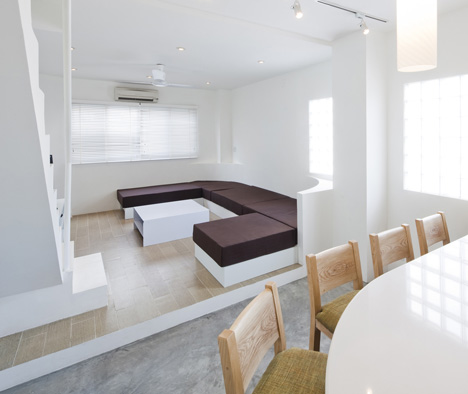 House Renovation in Vietnam by 07Beach House Renovation in Vietnam by 07Beach