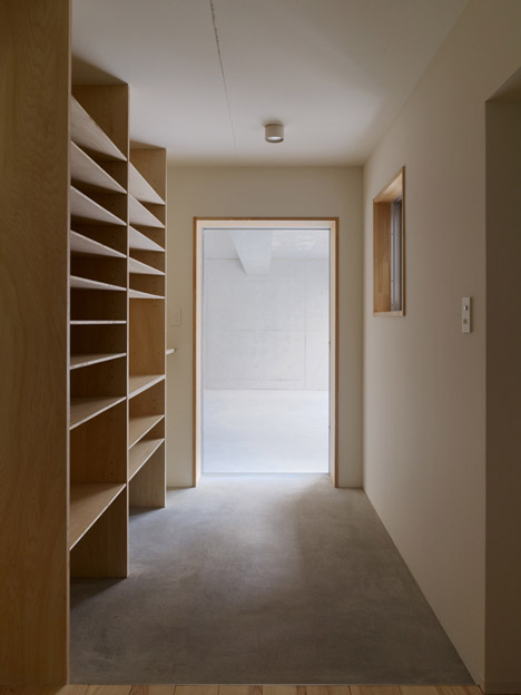 House in Kitaoji by Torafu Architects