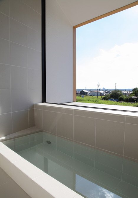 House in Toyota Aichi by Katsutoshi Sasaki + Associates