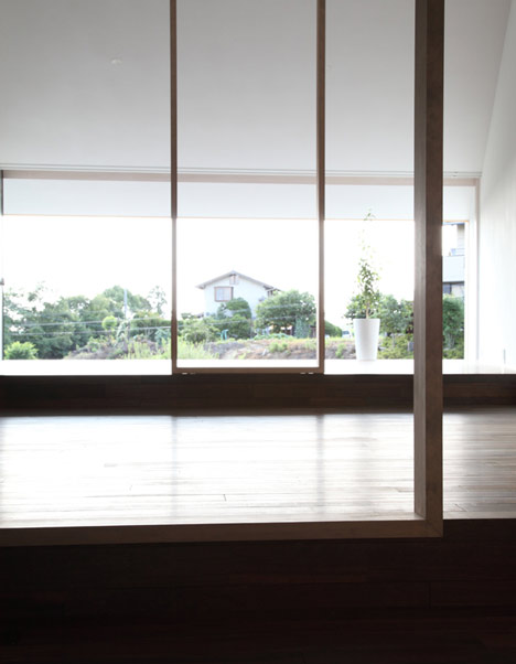 House in Toyota Aichi by Katsutoshi Sasaki + Associates