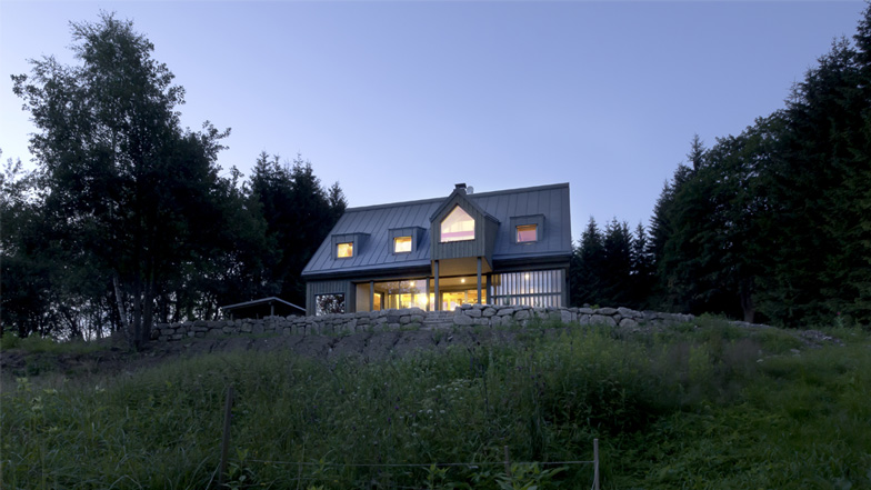 House on the Marsh by A1Architects