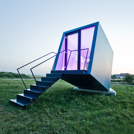 Hypercubus by WG3