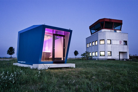Hypercubus by WG3