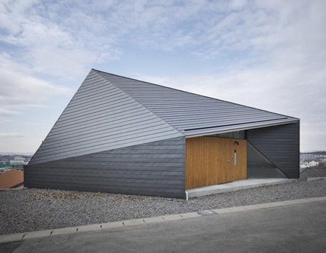 K House by D.I.G Architects and Nawakenji-m