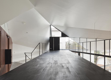 K House by D.I.G Architects and Nawakenji-m