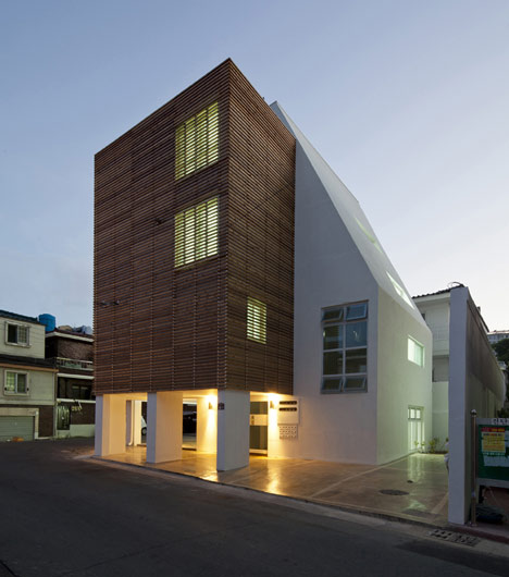 Louver Haus by Smart Architecture Louver Haus by Smart Architecture