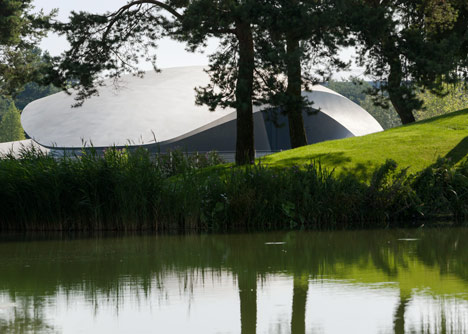 Porsche Pavillon by HENN Porsche Pavillon by HENN