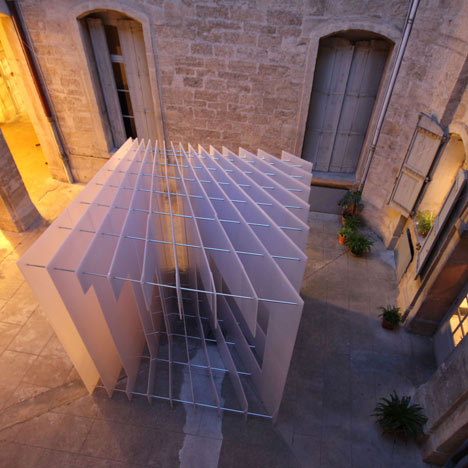 Reframe by Paul Scales and Atelier Kit Reframe by Paul Scales and Atelier Kit