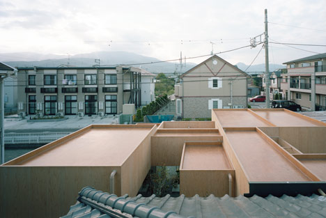 Tablehat by Hiroyuki Shinozaki Tablehat by Hiroyuki Shinozaki