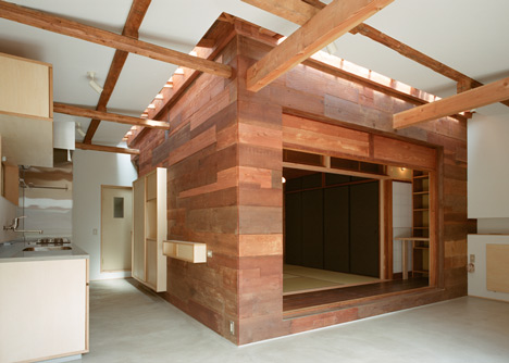 Timeline Machiya by Q-Architecture Laboratory Timeline Machiya by Q-Architecture Laboratory