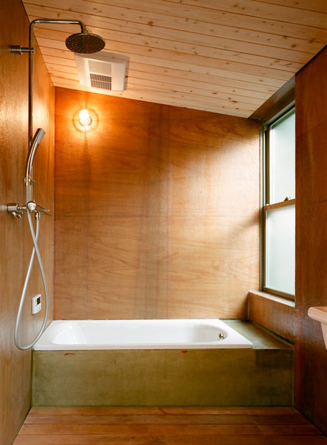 Timeline Machiya by Q-Architecture Laboratory Timeline Machiya by Q-Architecture Laboratory