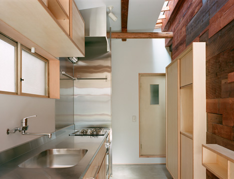 Timeline Machiya by Q-Architecture Laboratory Timeline Machiya by Q-Architecture Laboratory