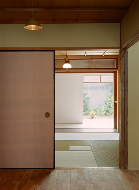 Timeline Machiya by Q-Architecture Laboratory Timeline Machiya by Q-Architecture Laboratory