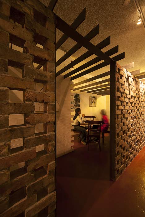 Uchi Lounge 02 by Facet Studio Uchi Lounge 02 by Facet Studio