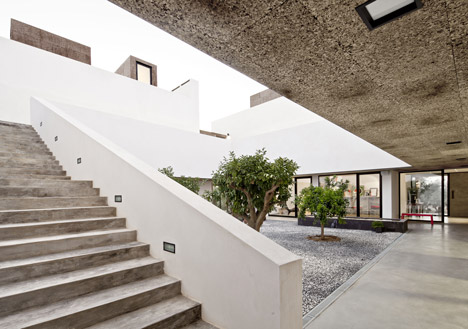 Villa Extramuros by Vora Arquitectura Villa Extramuros by Vora Arquitectura