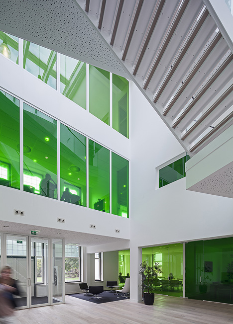 Villa Sonnehaert by Hollandse Nieuwe Villa Sonnehaert by Hollandse Nieuwe