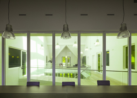 Villa Sonnehaert by Hollandse Nieuwe