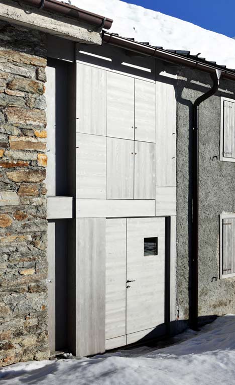 Wardrobe in the Landscape by Enrico Scaramellini Wardrobe in the Landscape by Enrico Scaramellini
