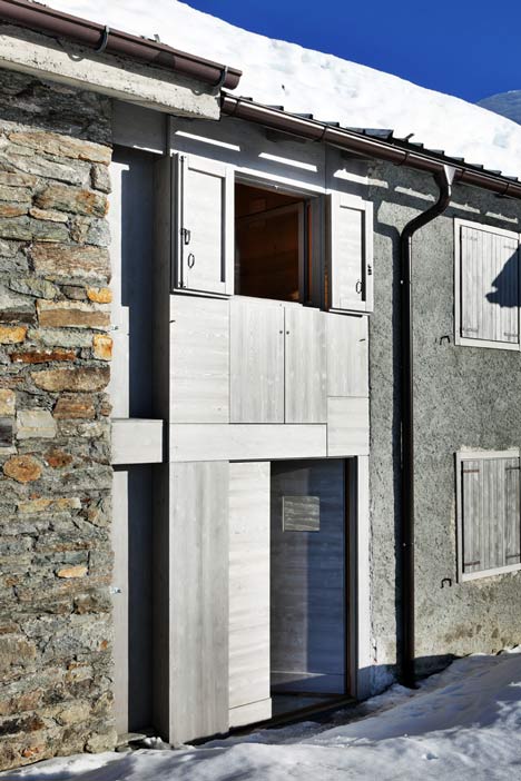 Wardrobe in the Landscape by Enrico Scaramellini Wardrobe in the Landscape by Enrico Scaramellini