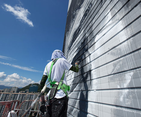 Asia's Tallest Mural by Hendrik Beikirch Asia's Tallest Mural by Hendrik Beikirch