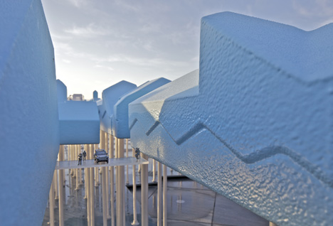 Bastide Niel on Miroir d'Eau in Bordeaux by MVRDV