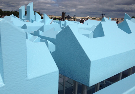 Bastide Niel on Miroir d'Eau in Bordeaux by MVRDV