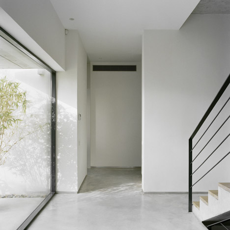 Ben Ami House by Shilo Benaroya Ben Ami House by Shilo Benaroya