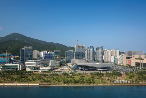 Busan Cinema Centre by Coop Himmelb(l)au Busan Cinema Centre by Coop Himmelb(l)au