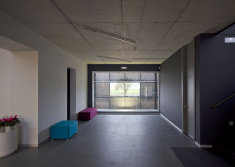 Centro de Recepción de Visitantes by a3gm + Mata y asociados