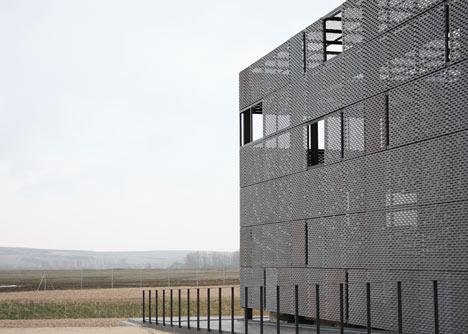 Centro de Recepción de Visitantes by a3gm + Mata y asociados