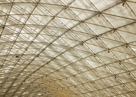 Department of Department of Islamic Arts at Louvre by Mario Bellini and Rudy Ricciotti
