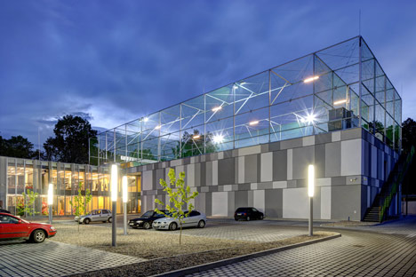 Fala Park by PLarchitekci Fala Park by PLarchitekci